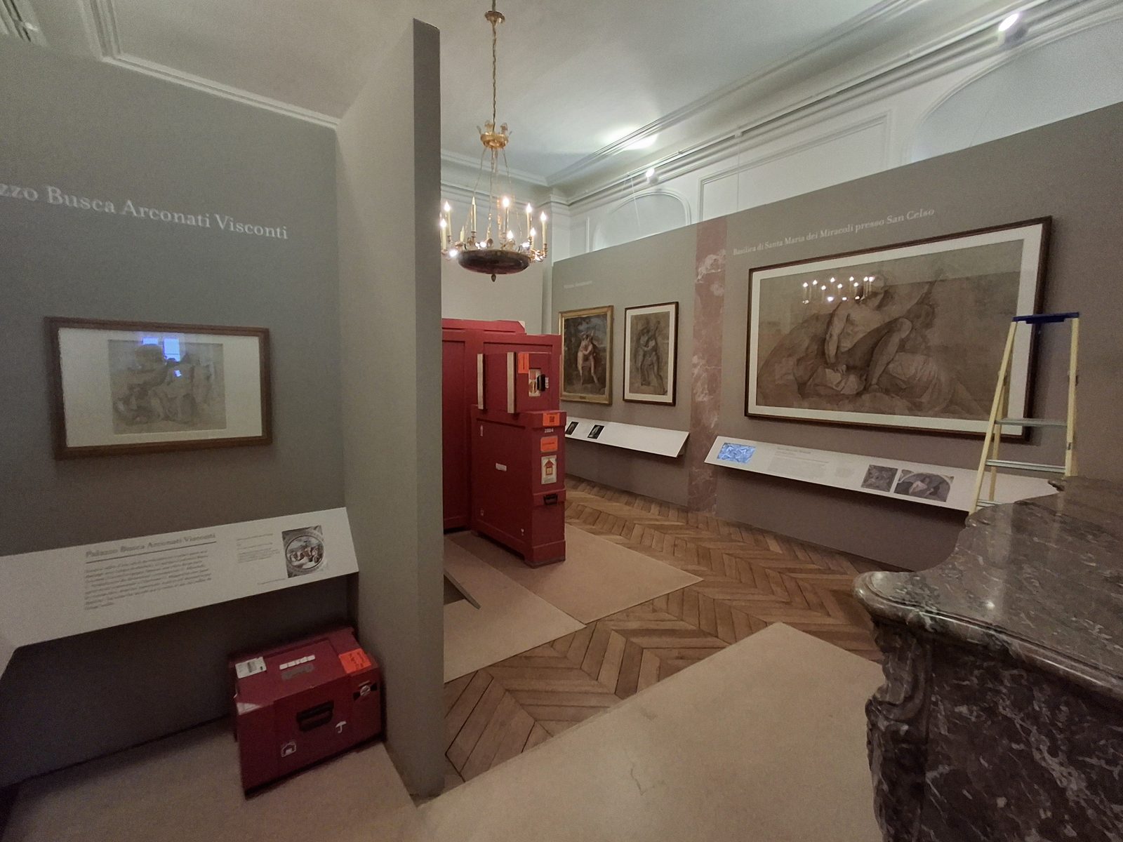 Création d'un espace Musée Napoléon au Château du Bois-Préau
